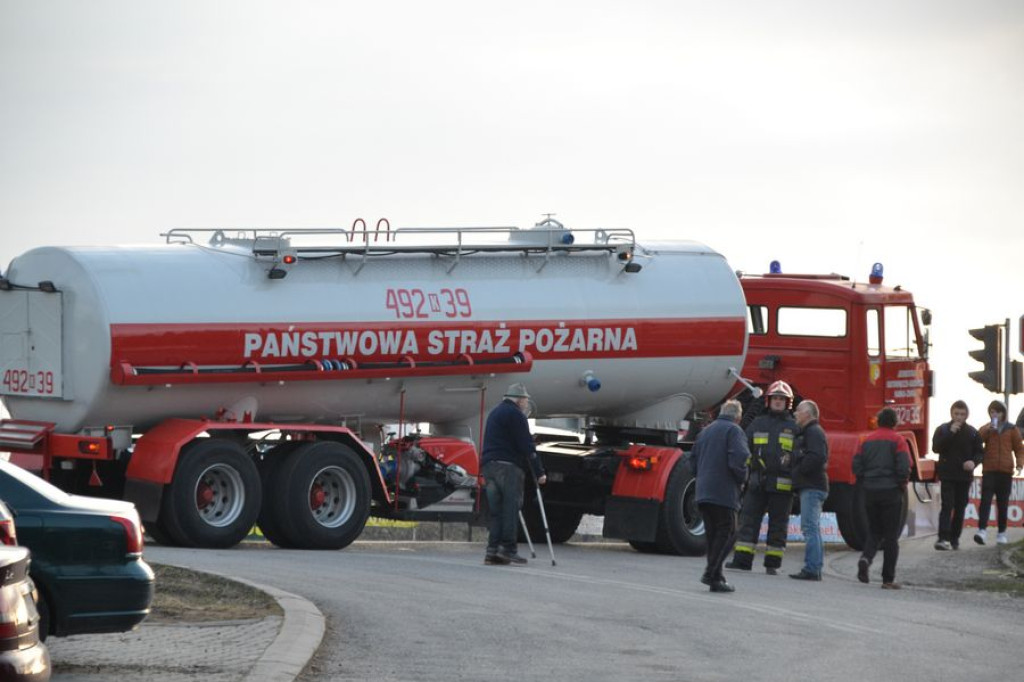 Pożar fabryki tarcz ściernych w Skomielnej Białej