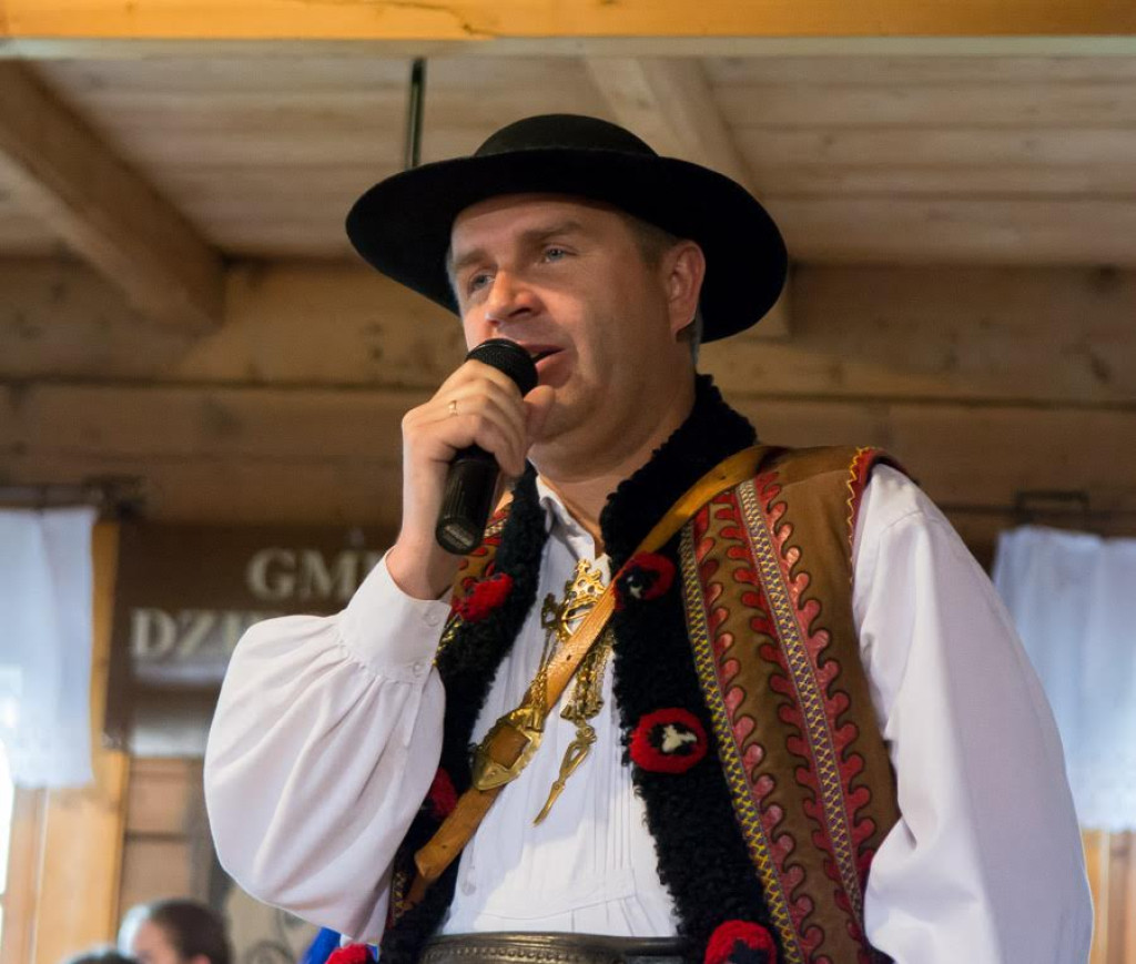 Mali artyści na scenie