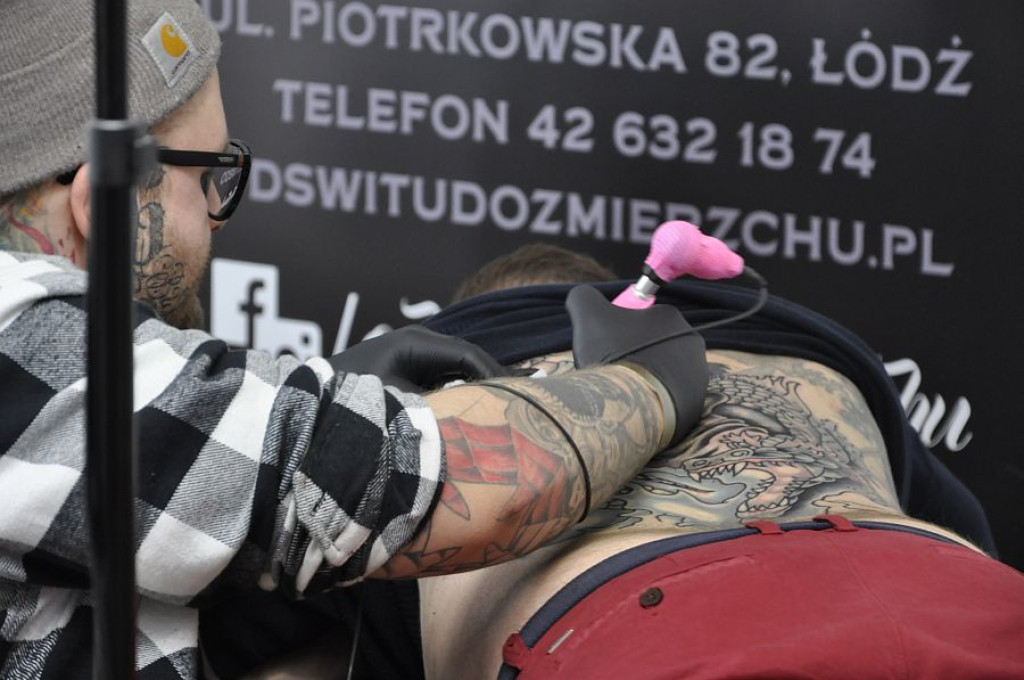 Igły rozgrzane do czerwoności