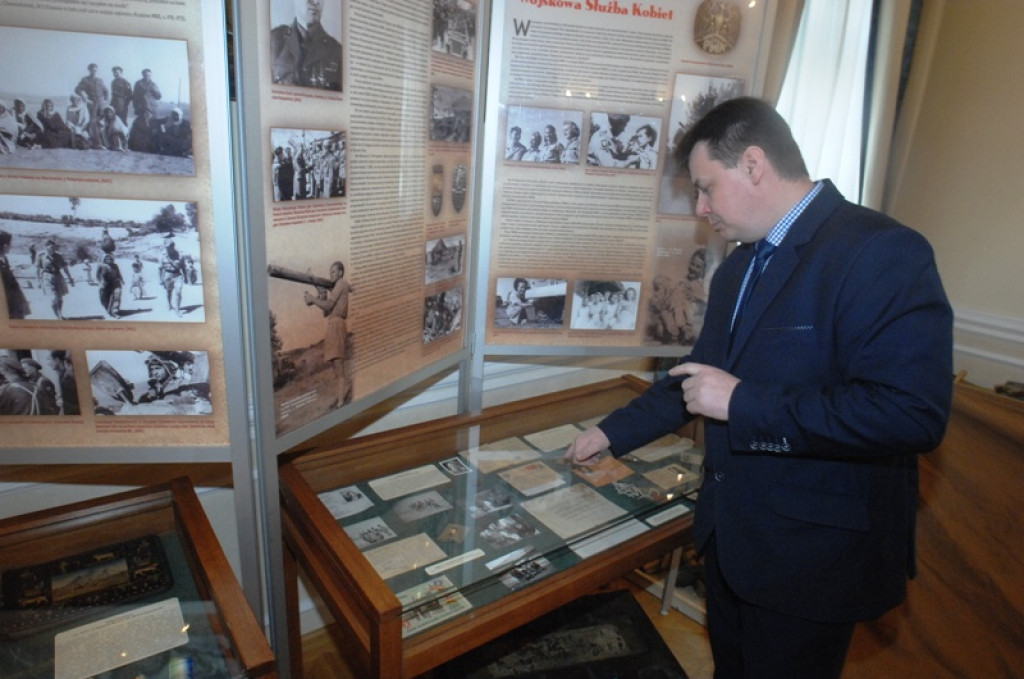 Nowa historyczna wystawa w nowotarskim ratuszu