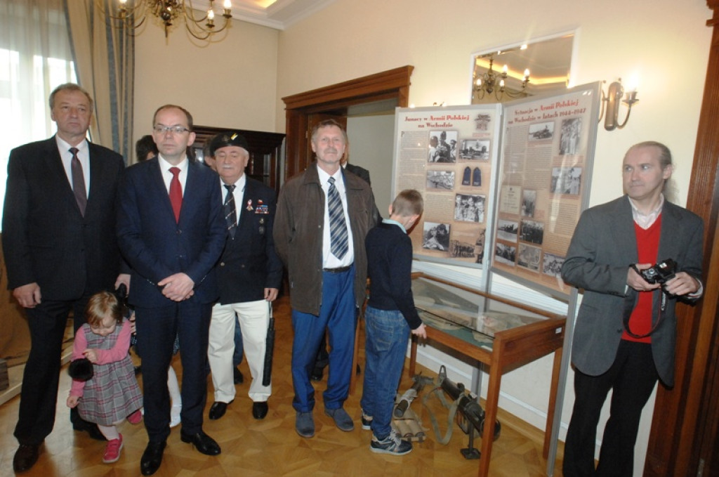 Nowa historyczna wystawa w nowotarskim ratuszu