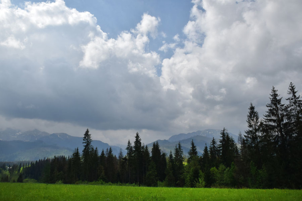 Burzowe chmury nad Tatrami