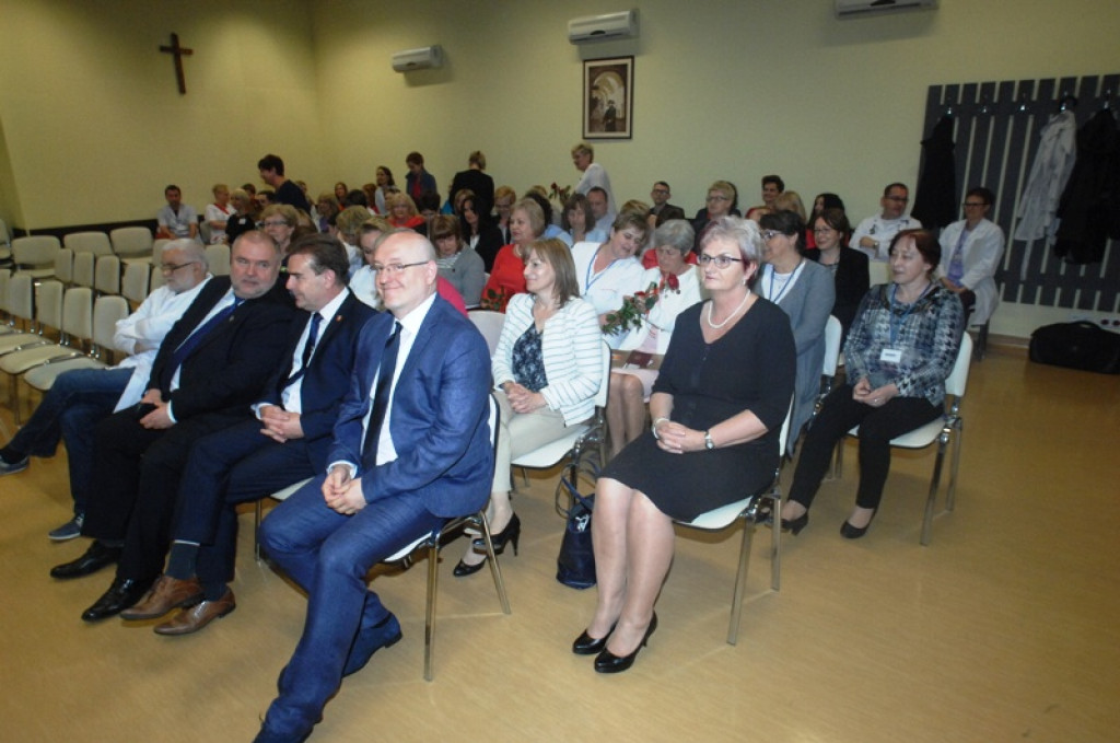 Pielęgniarki i położne odznaczone