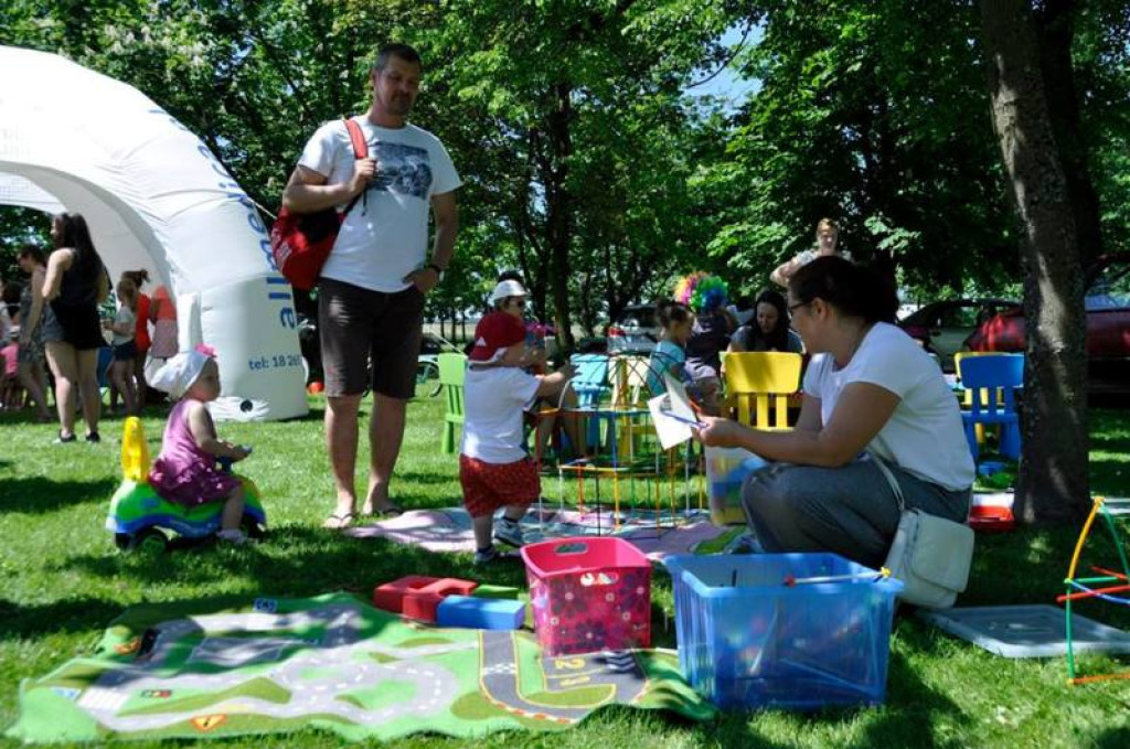 Dzień Dziecka w miejskim parku