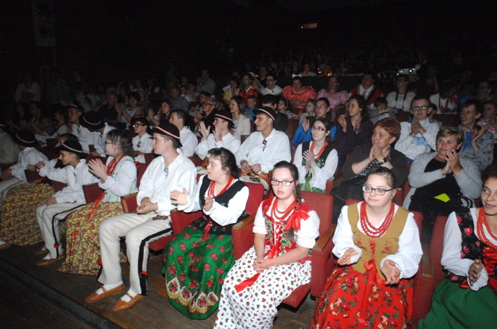 Tanecznym krokiem ku integracji - dwudniowy festiwal w MOK