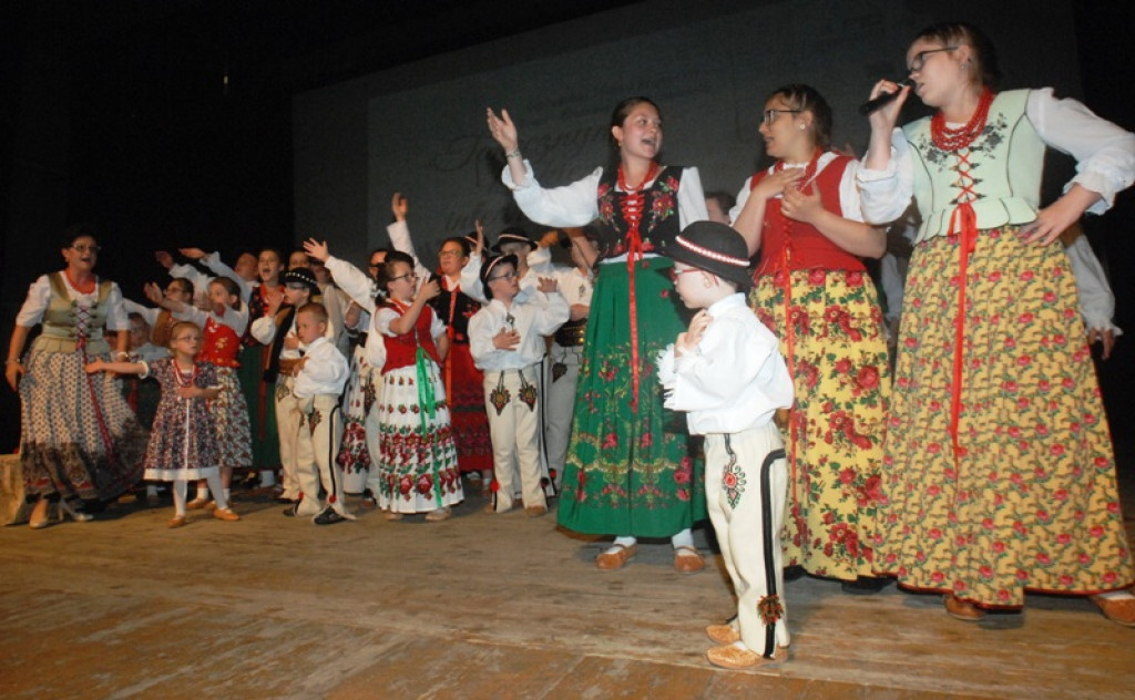 Tanecznym krokiem ku integracji - dwudniowy festiwal w MOK