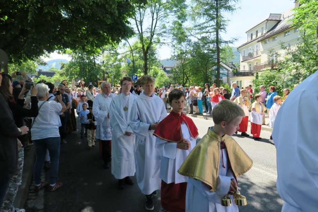 Od Św. Krzyża do Św. Rodziny