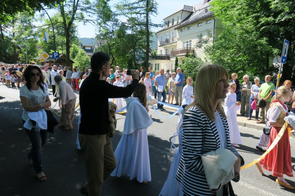 Od Św. Krzyża do Św. Rodziny