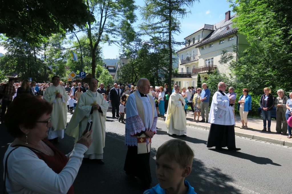Od Św. Krzyża do Św. Rodziny