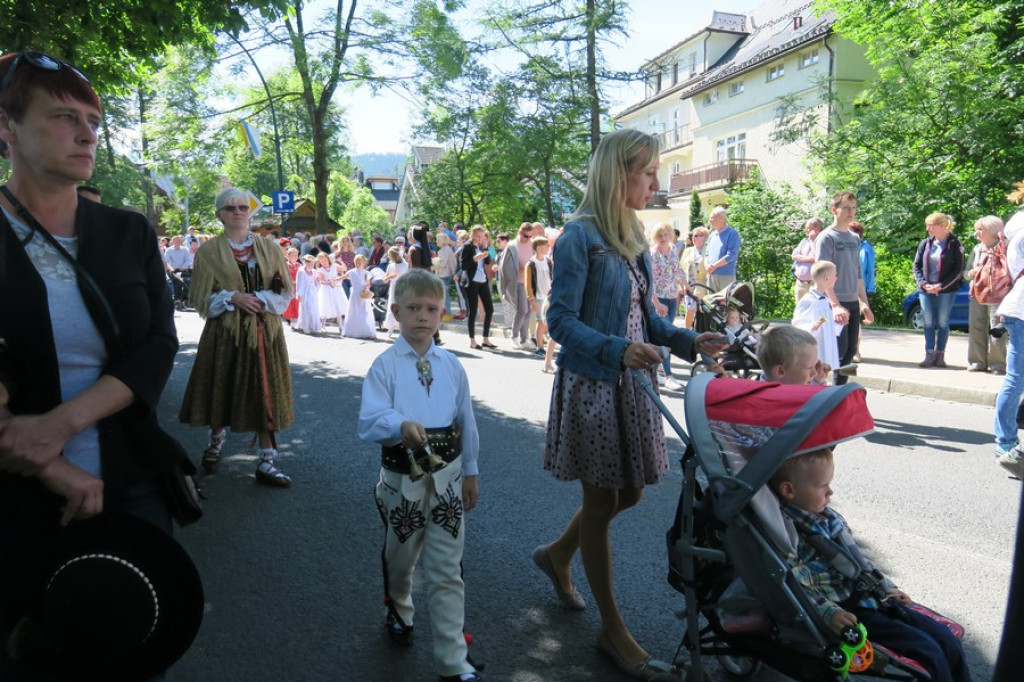 Od Św. Krzyża do Św. Rodziny