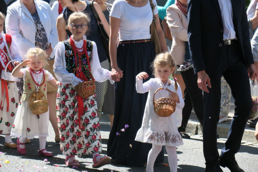 Od Św. Krzyża do Św. Rodziny