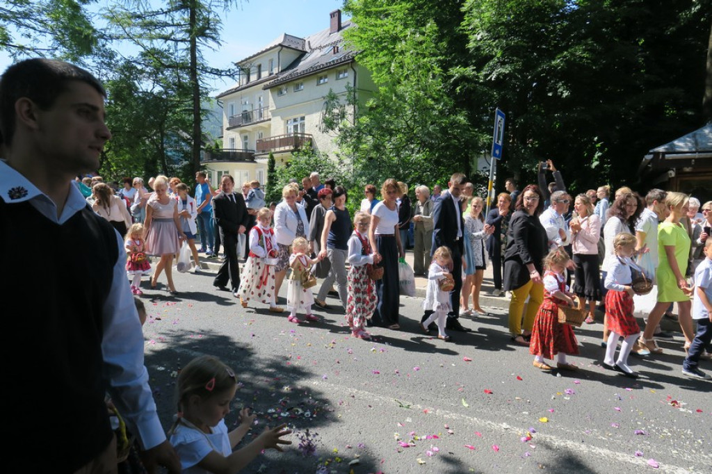 Od Św. Krzyża do Św. Rodziny