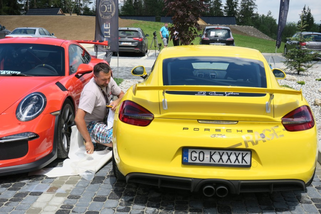 Maserati kontra Rolls-Royce i Lamborghini