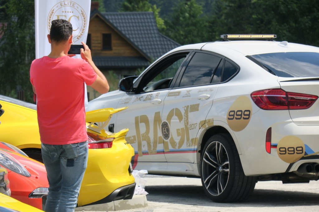 Maserati kontra Rolls-Royce i Lamborghini