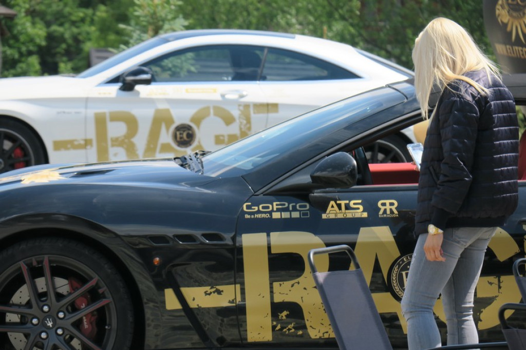 Maserati kontra Rolls-Royce i Lamborghini
