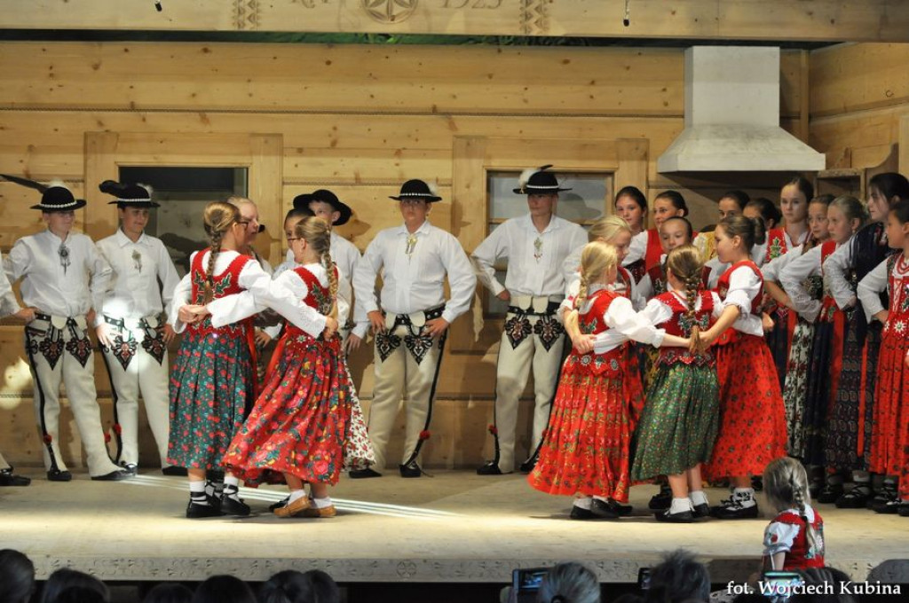 Zyngierki i Mali Białcanie zawładnęli sceną