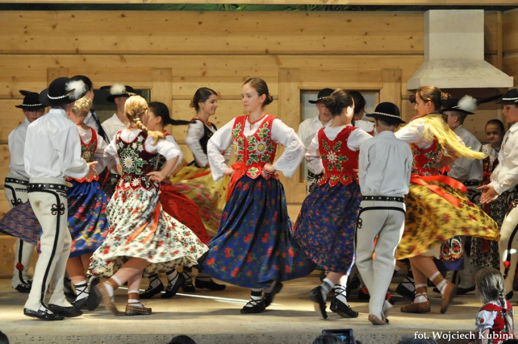Zyngierki i Mali Białcanie zawładnęli sceną