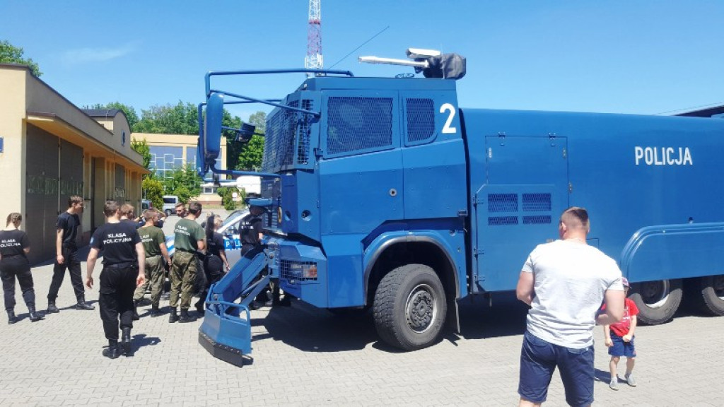Nowotarscy kadeci na dniu otwartym Szkoły Policji w Katowicach