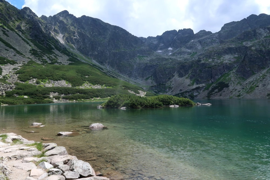 Czarny Staw zawsze piękny