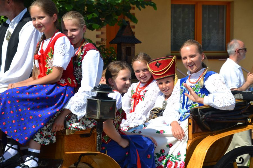 Paradny przejazd na rozpoczęcie Sabałowych Bajań