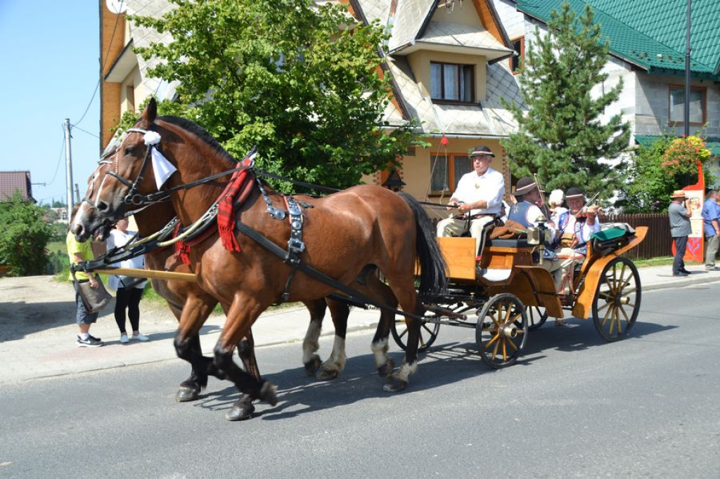 Paradny przejazd na rozpoczęcie Sabałowych Bajań