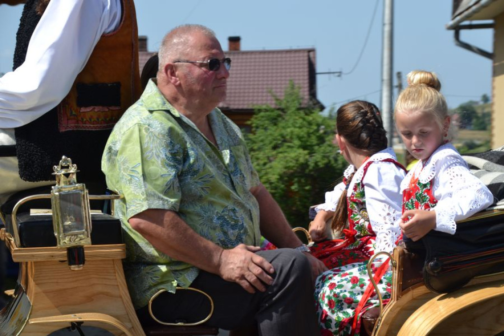 Paradny przejazd na rozpoczęcie Sabałowych Bajań