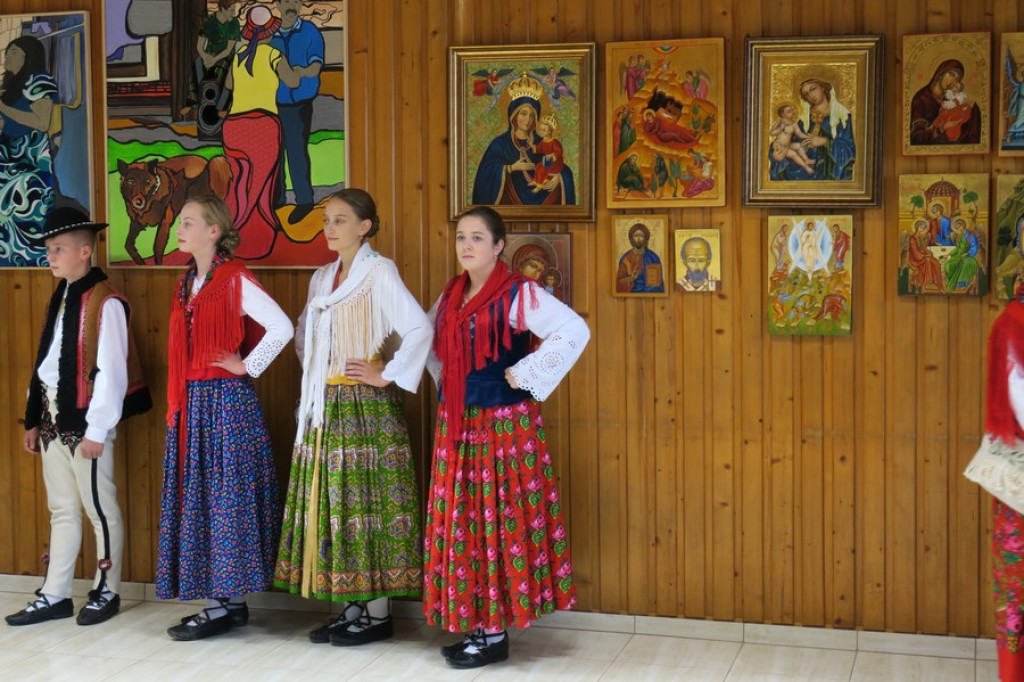Ikony, malarstwo, tkanina