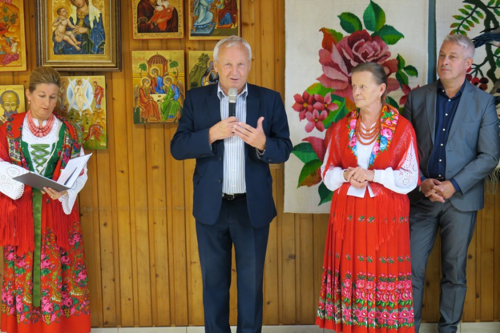 Ikony, malarstwo, tkanina