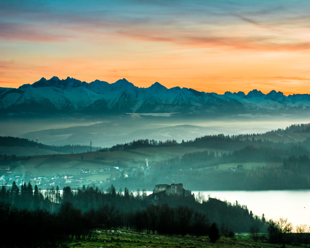 Zrobiło się pięknie. Widoki na Tatry znad Jez. Czorsztyńskiego