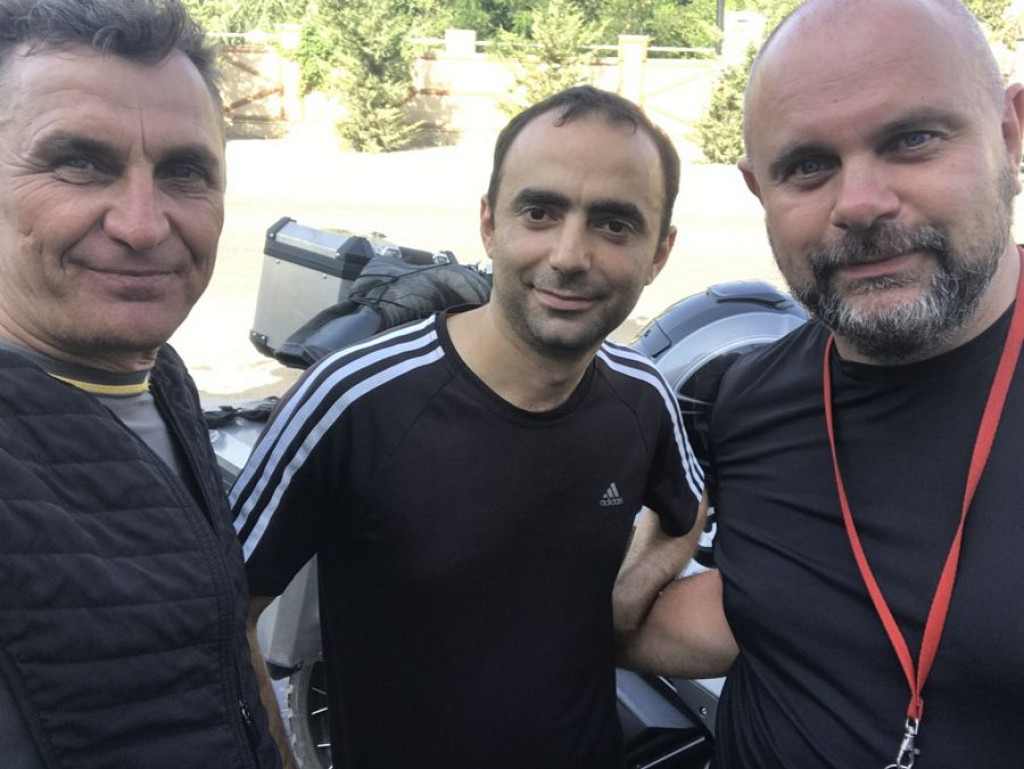 Motocyklowa podróż przez pół świata