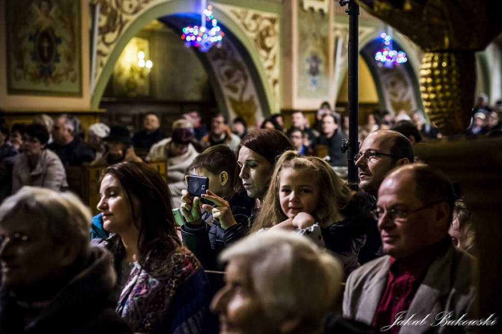 Kolędowanie z orkiestrą dętą