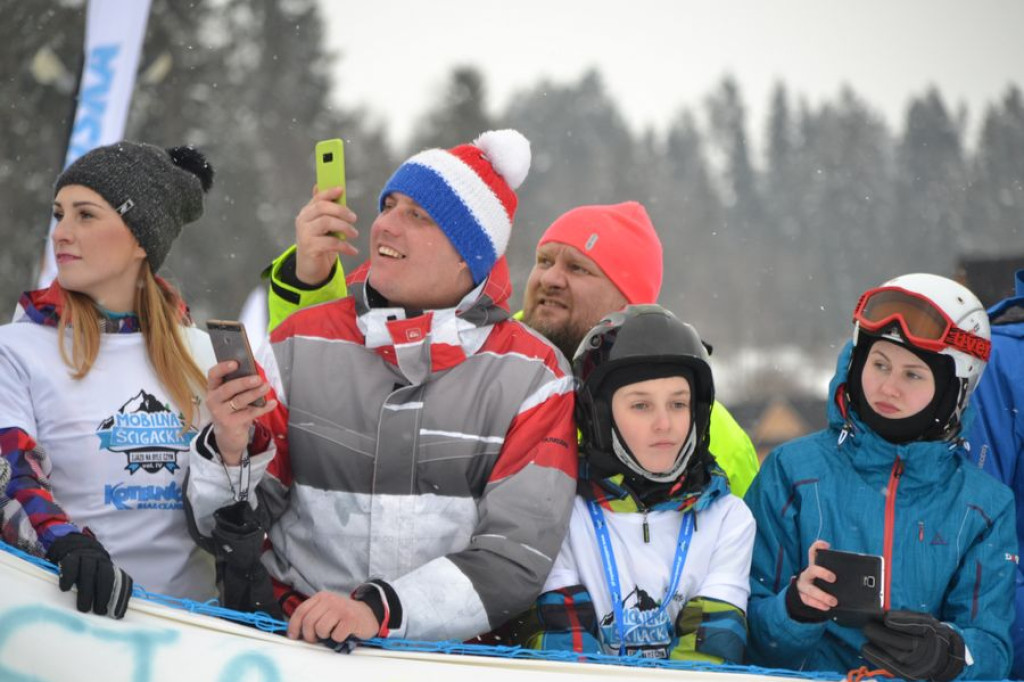 Samolot z Kuwejtu wylądował w Białce