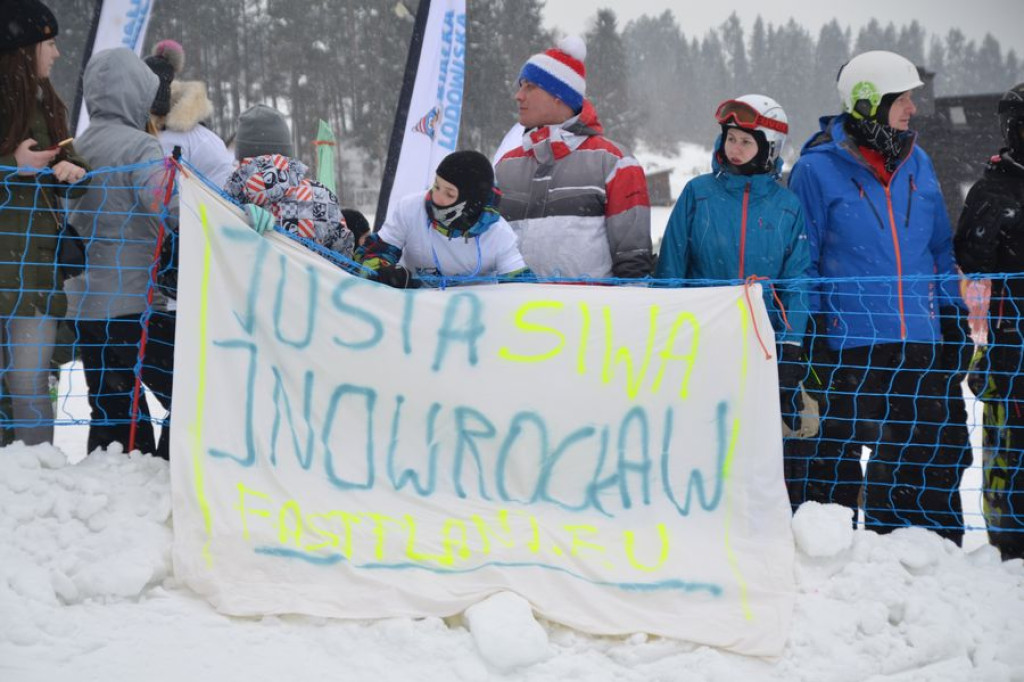 Samolot z Kuwejtu wylądował w Białce