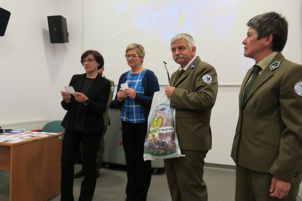 Fraszki i komiksy na szlaku
