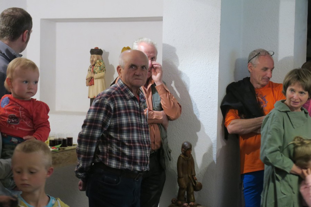 Rzeźby ryte sercem