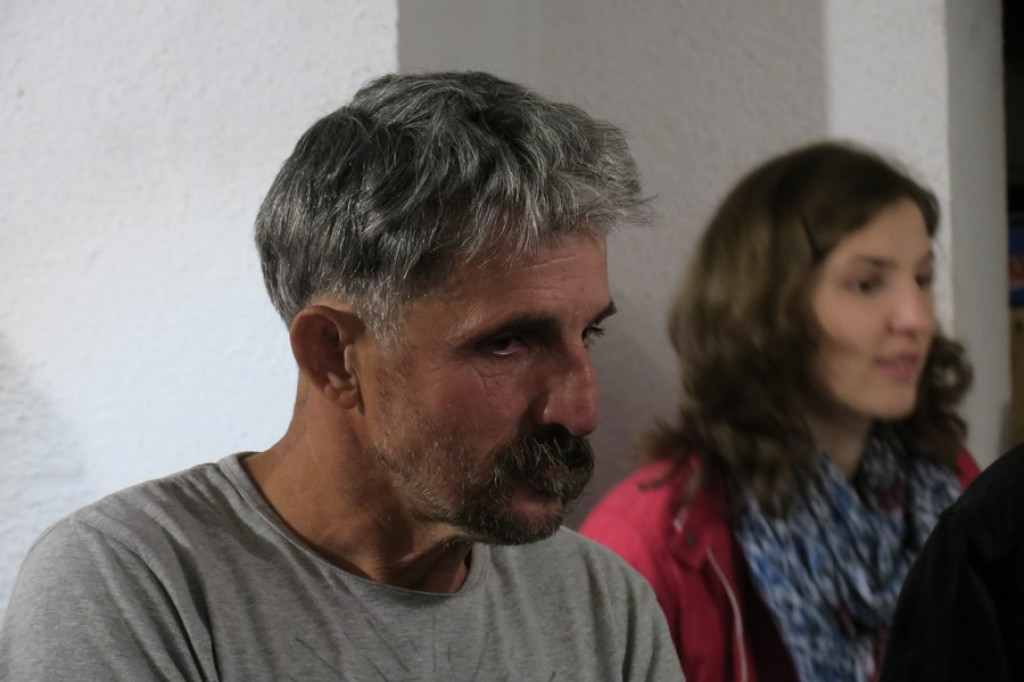 Rzeźby ryte sercem