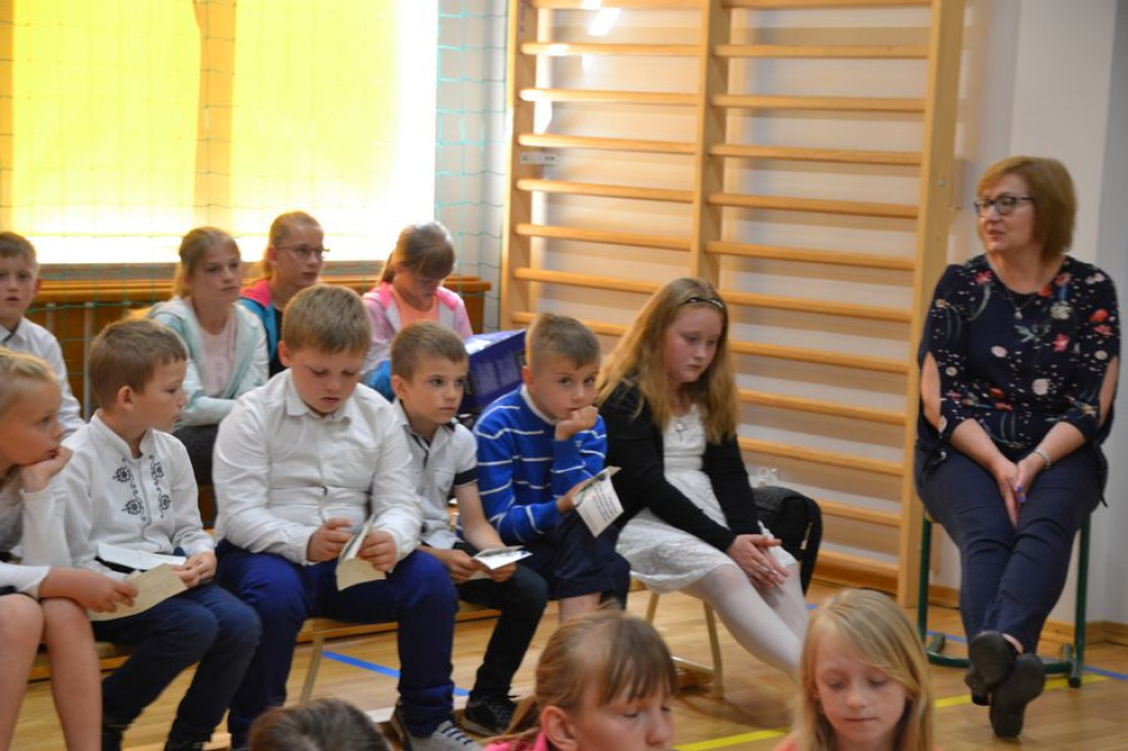 Jedź bezpiecznie, czyli w kasku