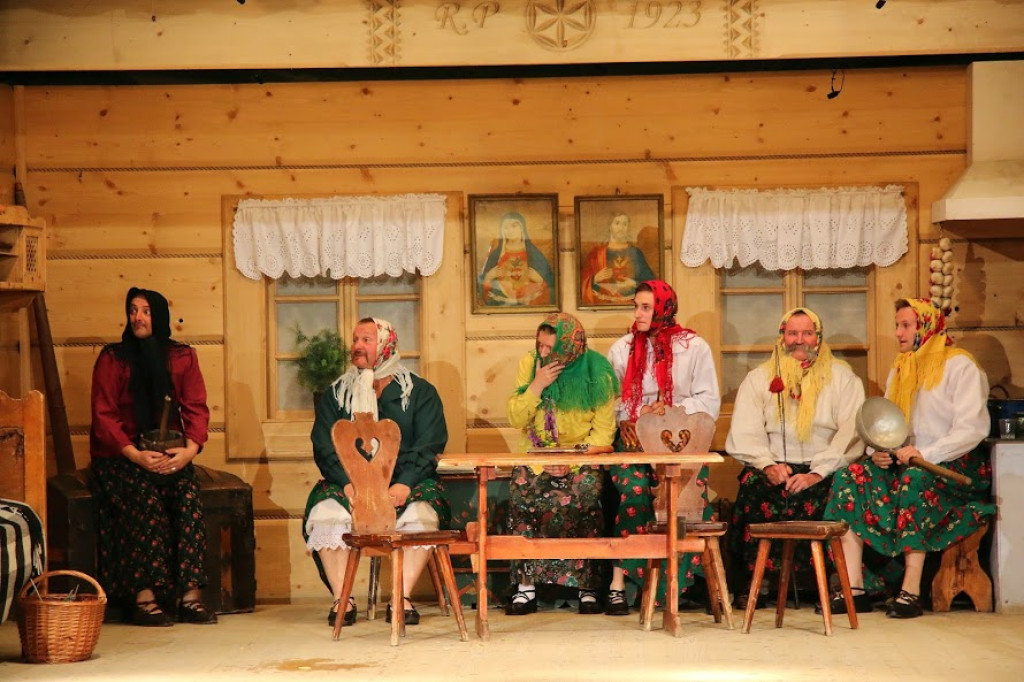 Lato z teatrem