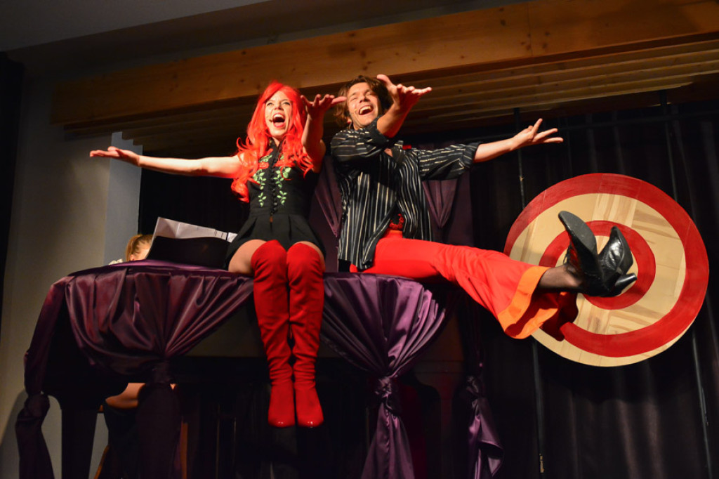 Tangolina & Fying Circus
