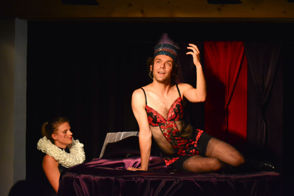 Tangolina & Fying Circus