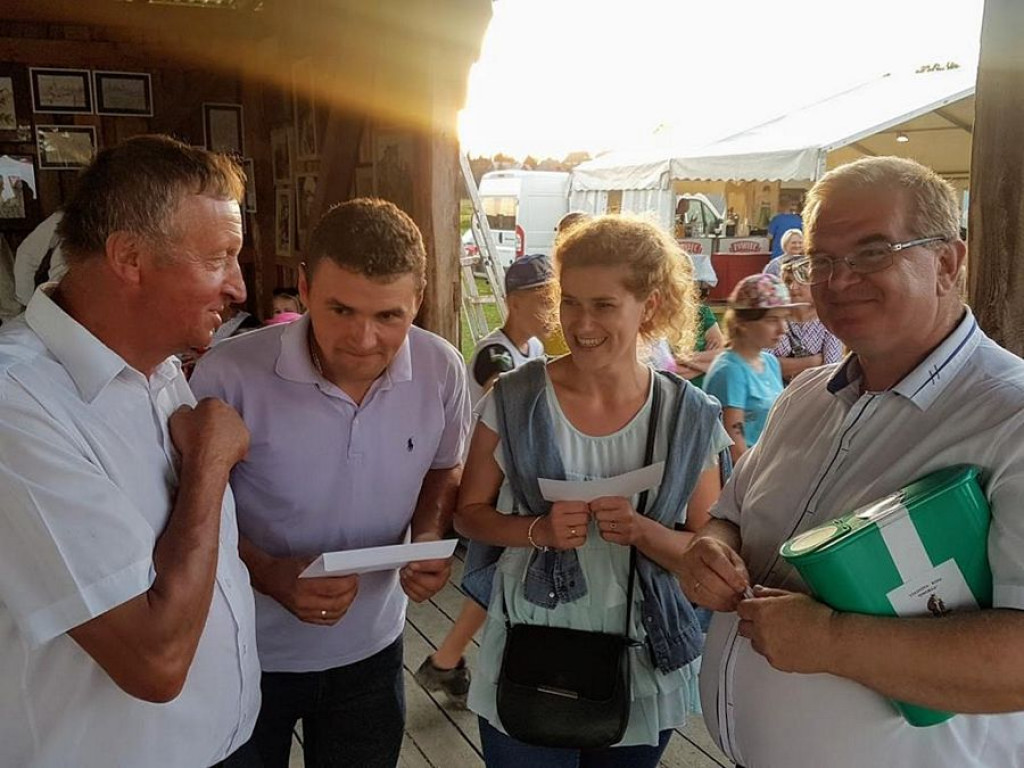 Zawody jeździeckie, dożynki i festyn