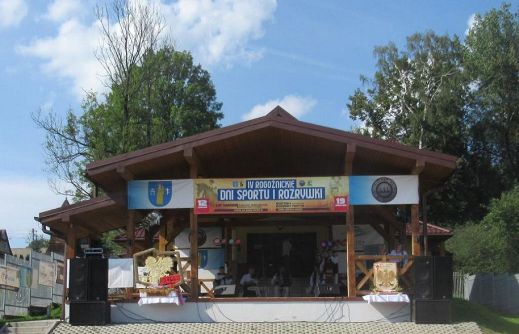 Zawody jeździeckie, dożynki i festyn