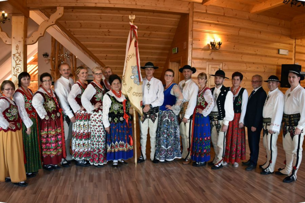 Nowy sztandar na rocznicę