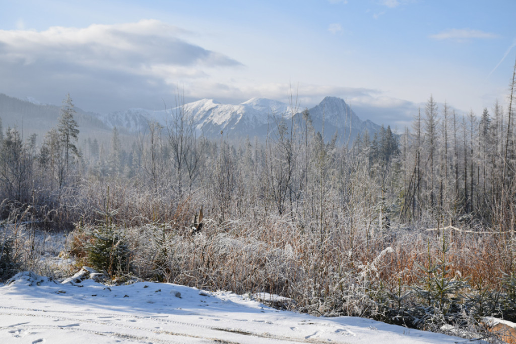 Tatry wyłaniały się z chmur