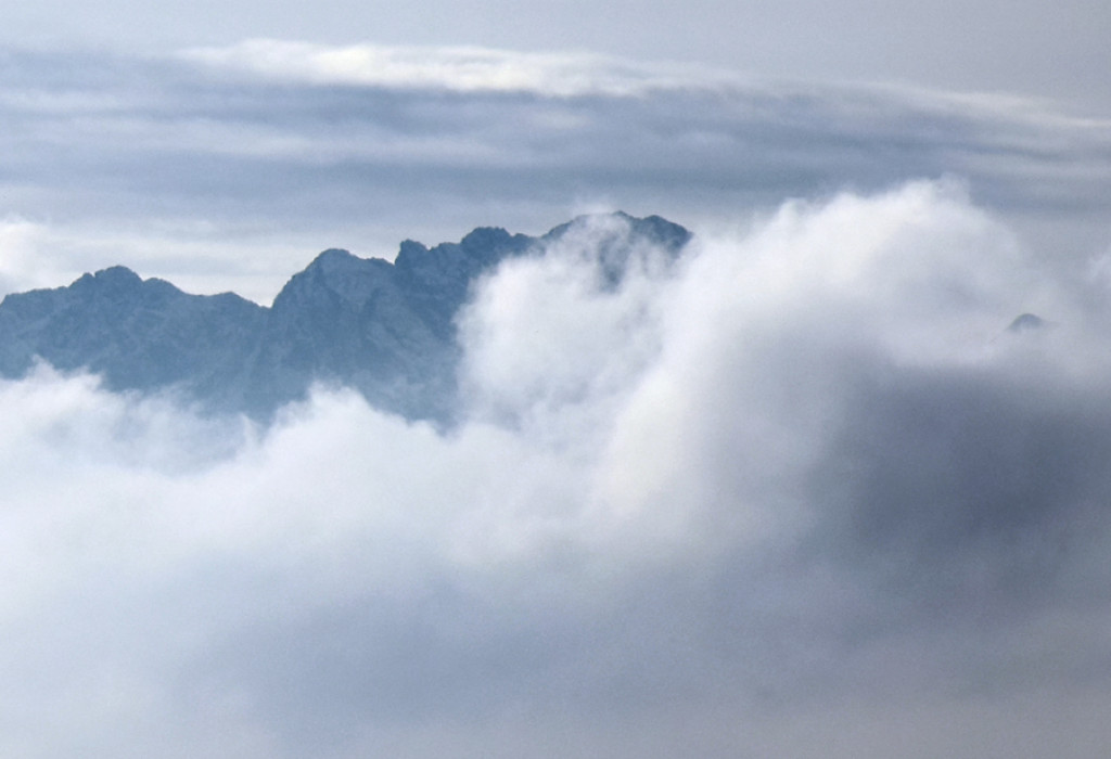 Tatry wyłaniały się z chmur