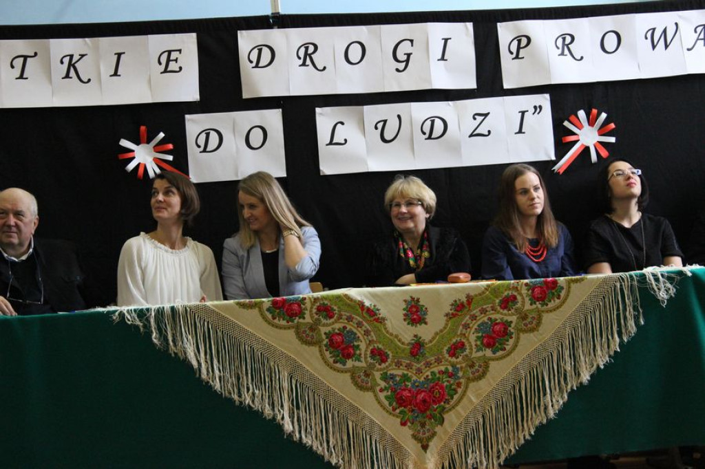 Wszystkie drogi prowadzą do ludzi