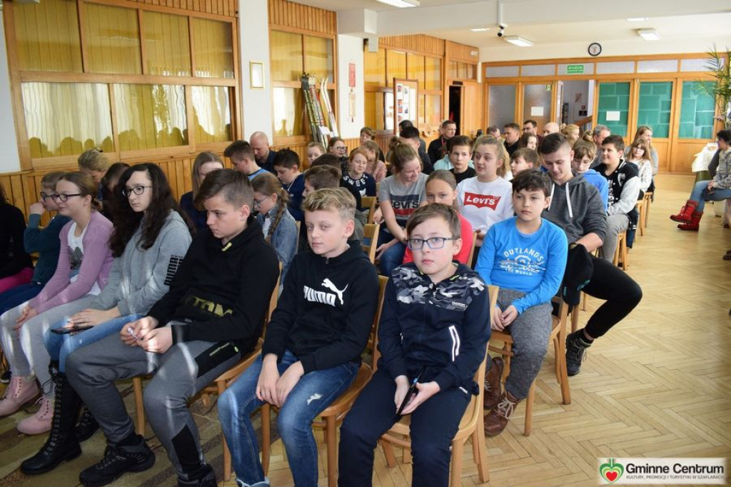 Wielki bałwan dla skoczka