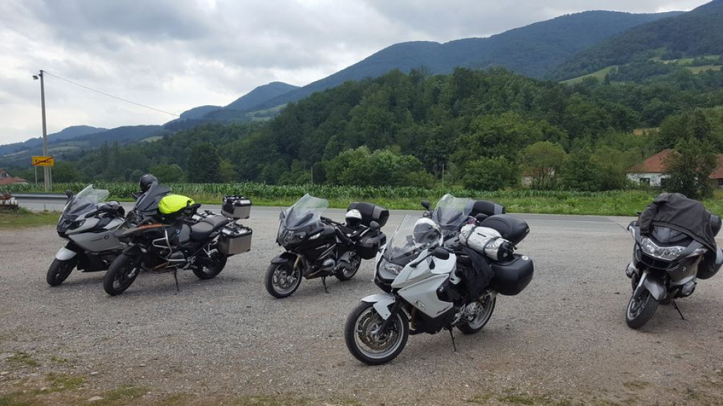 Kobieta na motocyklu