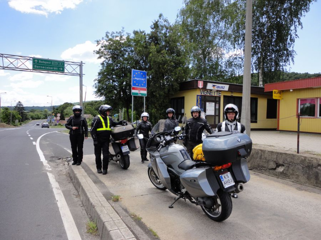 Kobieta na motocyklu