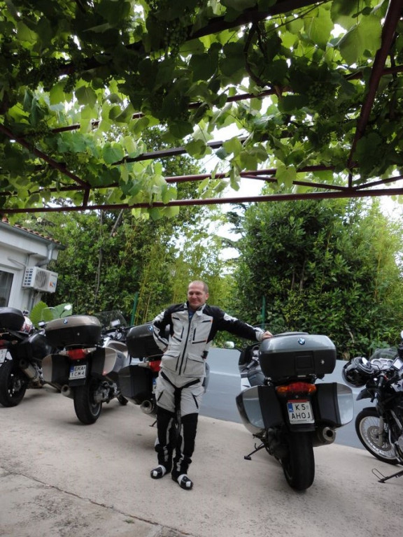 Kobieta na motocyklu